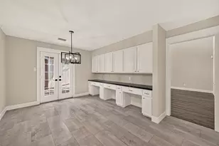 2103 Shadybriar Dr, Houston, TX 77077 - Photo 18