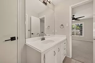 2103 Shadybriar Dr, Houston, TX 77077 - Photo 38