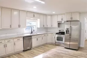 410 Belvedere Dr, Beaumont, TX 77706 - Photo 10