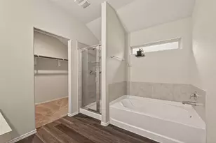 10411 Meadow Saffron Dr, Houston, TX 77016 - Photo 28
