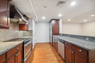 914 Main St, Houston, TX 77002 - Photo 6