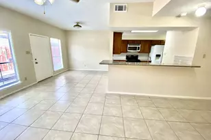 8323 Wednesbury Ln, Houston, TX 77074 - Photo 4