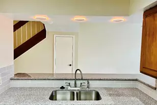 8323 Wednesbury Ln, Houston, TX 77074 - Photo 6