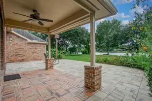 411 Bridge Crest Blvd, Houston, TX 77082 - Photo 30