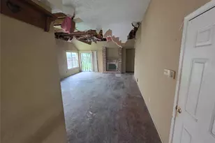 6915 Cape Forward Dr, Houston, TX 77083 - Photo 2