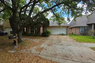 6915 Cape Forward Dr, Houston, TX 77083 - Photo 1
