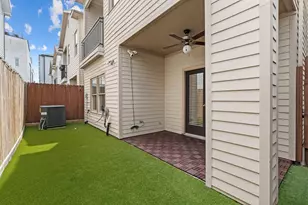 1042 W 25th St, Houston, TX 77008 - Photo 26