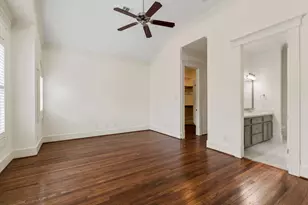 1042 W 25th St, Houston, TX 77008 - Photo 20