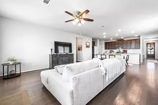 13517 Emerald Mallard Dr, Texas City, TX 77568 - Photo 14