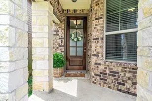 13517 Emerald Mallard Dr, Texas City, TX 77568 - Photo 2