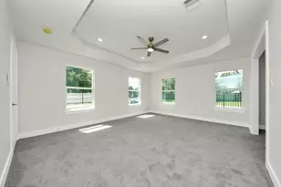 1102 Gazin St, Houston, TX 77020 - Photo 32
