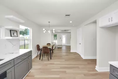 1102 Gazin Street, Houston, TX 77020 - Photo 12
