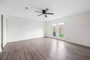 13614 SE Sunswept Way, Houston, TX 77082 - Photo 16