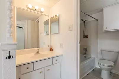 1500 Bay Area Boulevard #440, Houston, TX 77058 - Photo 16