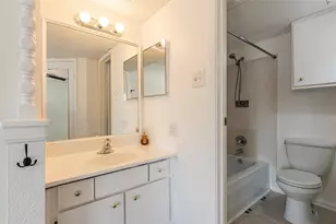 1500 Bay Area Blvd, Houston, TX 77058 - Photo 16