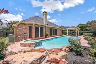 2427 Pioneer Oaks Dr, Fresno, TX 77545 - Photo 2