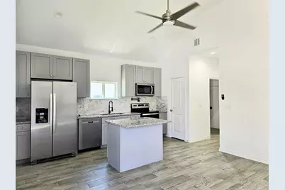 16979 W Juneau, Montgomery, TX 77316 - Photo 2