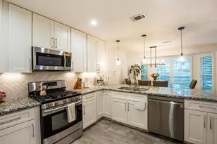 4 River Birch Ln, The Woodlands, TX 77380 - Photo 18