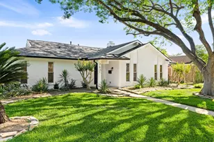 7631 Westwind Ln, Houston, TX 77071 - Photo 32