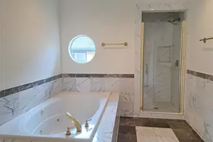 2413 Dorrington St, Houston, TX 77030 - Photo 20