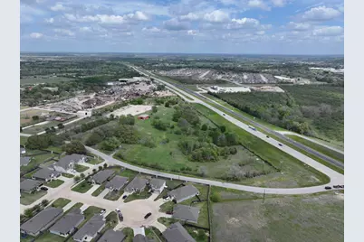 1030 Dixie Road, Brenham, TX 77833 - Photo 10