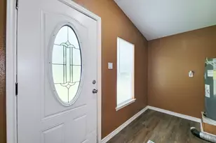 20284 Forest Woods Ln, Montgomery, TX 77356 - Photo 2