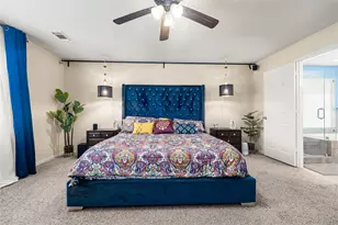 10230 E Summit Canyon Dr, Houston, TX 77095 - Photo 16