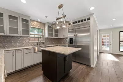 219 Big Hollow Lane, Houston, TX 77042 - Photo 12