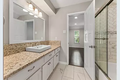219 Big Hollow Lane, Houston, TX 77042 - Photo 32