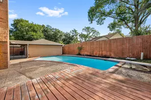 219 Big Hollow Ln, Houston, TX 77042 - Photo 42