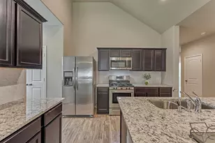 14114 Silver Falls Ct, Conroe, TX 77384 - Photo 10