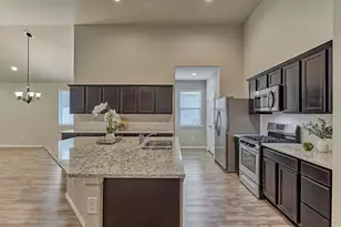 14114 Silver Falls Ct, Conroe, TX 77384 - Photo 8