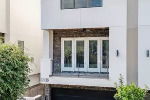 1808 Ridgewood St, Houston, TX 77006 - Photo 2