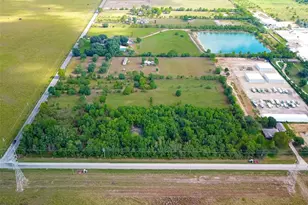 17020 Kickapoo Rd, Waller, TX 77484 - Photo 4