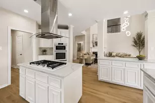 2302 Upland Park Dr, Sugar Land, TX 77479 - Photo 8