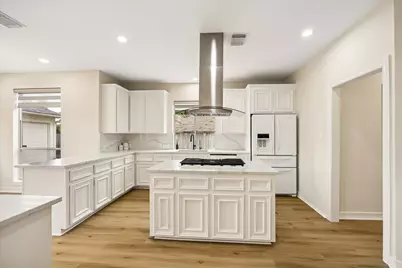 2302 Upland Park Drive, Sugar Land, TX 77479 - Photo 6