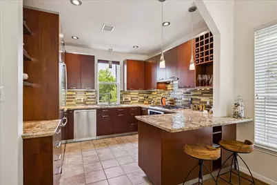 1224 Crocker Street, Houston, TX 77019 - Photo 6