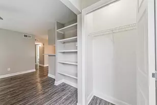 1111 W Main St, League City, TX 77573 - Photo 8