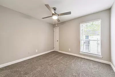 1111 W Main Street #1703, League City, TX 77573 - Photo 10