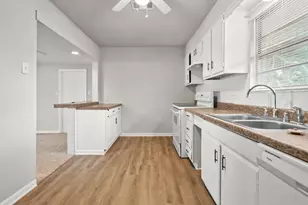 7722 El Rancho St, Houston, TX 77087 - Photo 2