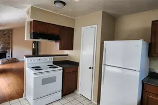 11011 Crenchrus Ct, Houston, TX 77086 - Photo 8
