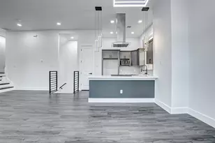 1913 Hoskins Dr, Houston, TX 77080 - Photo 8