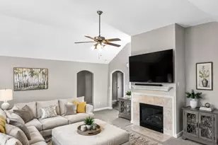 18506 W Hardy Rd, Houston, TX 77073 - Photo 2