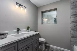 608 W Lobit St, Baytown, TX 77520 - Photo 22