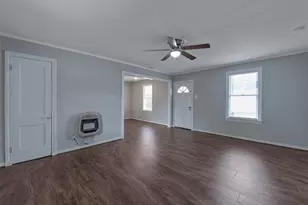 128 1/2 East 23rd St, Houston, TX 77008 - Photo 4