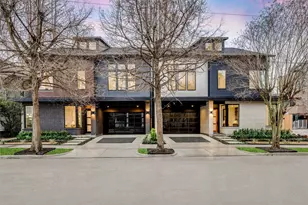 411 W Drew St, Houston, TX 77006 - Photo 2