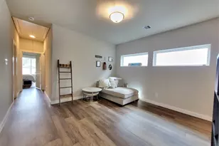 6615 Ezzard Charles Ln, Houston, TX 77091 - Photo 42