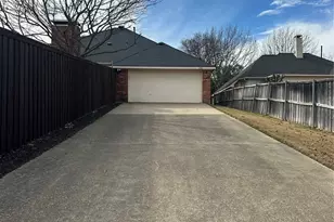 4742 Parkhaven Dr, Garland, TX 75043 - Photo 24