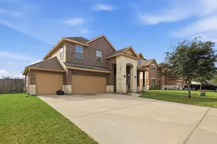 11626 Eagle Ridge Dr, Mont Belvieu, TX 77535 - Photo 2