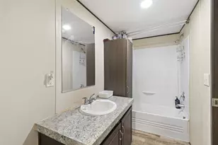 117 Pine Bloom Blvd, Gun Barrel City, TX 75156 - Photo 14